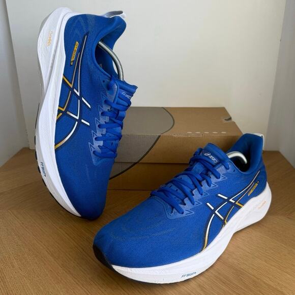 ASICS GT- 2000 13 Blue/White Men Running Sneakers- SZ 12 main image 12
